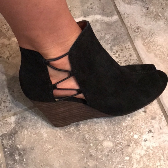 Brand new Lucky Brand - Picture 3 of 6